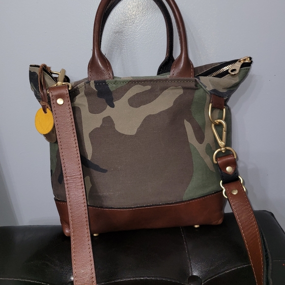 R Riveter - Picture 2 of 2